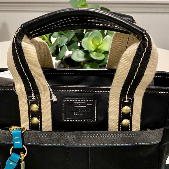 NWT COACH Hamptons Small Satin Tote Black L05M 126 - Picture 6 of 8